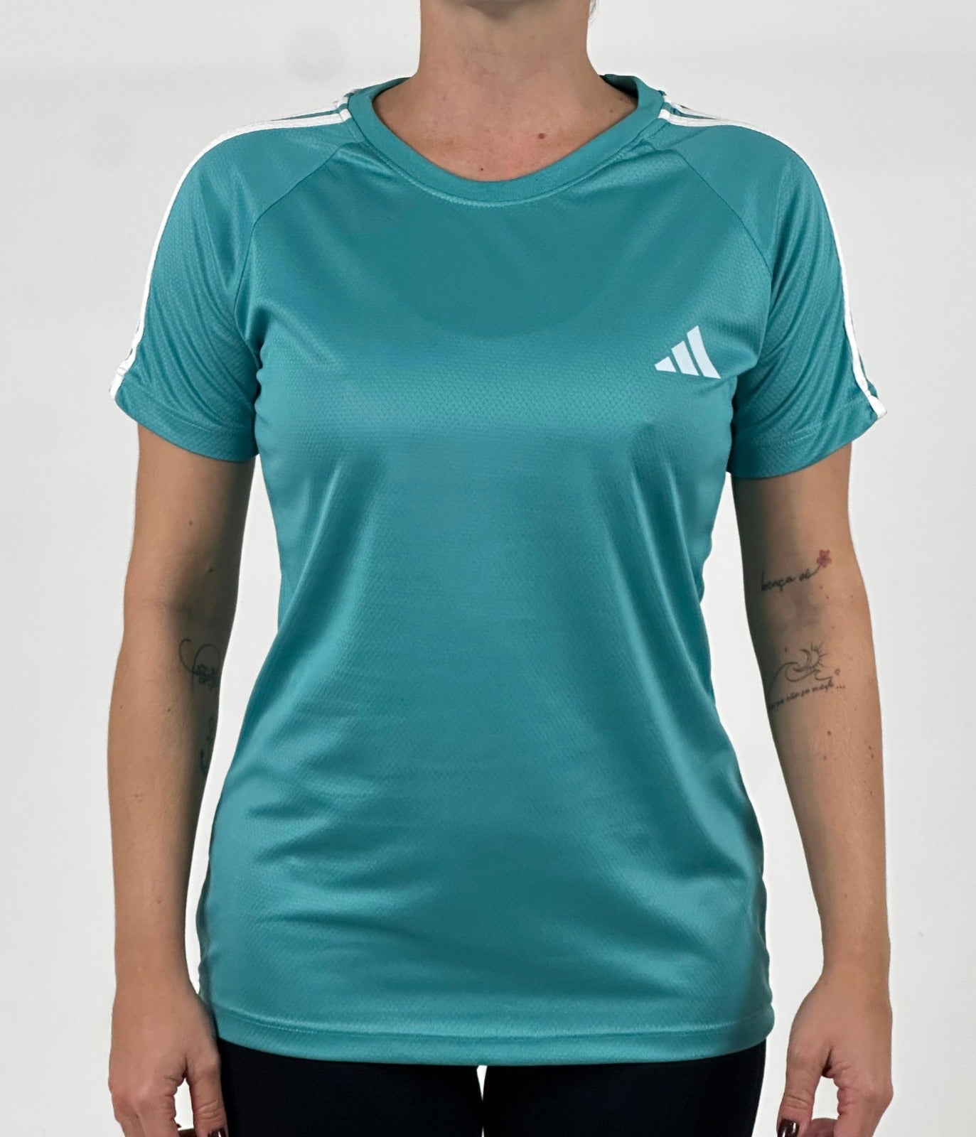 T-shirt Feminina Dry Fit Adidas III Listras Ombro