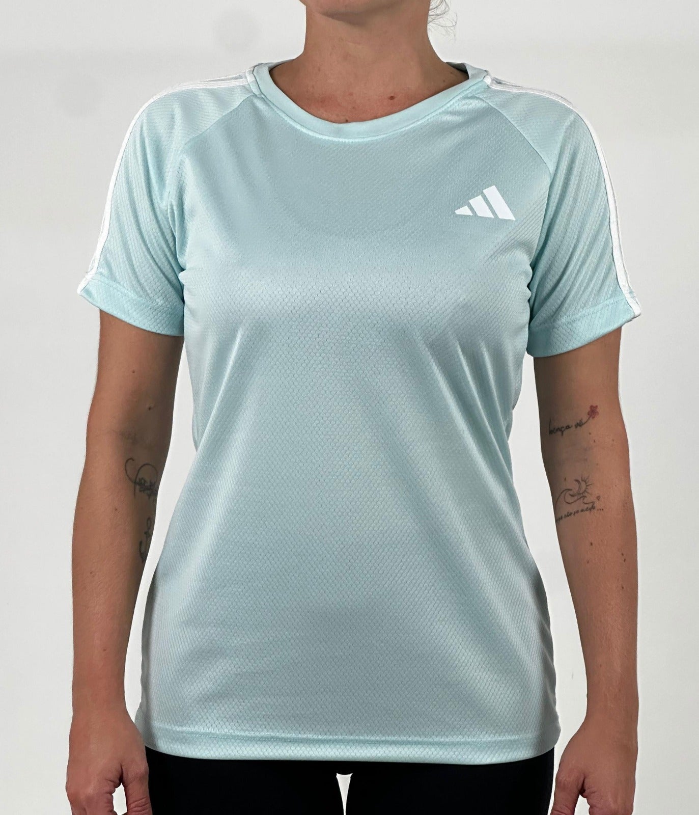 T-shirt Feminina Dry Fit Adidas III Listras Ombro