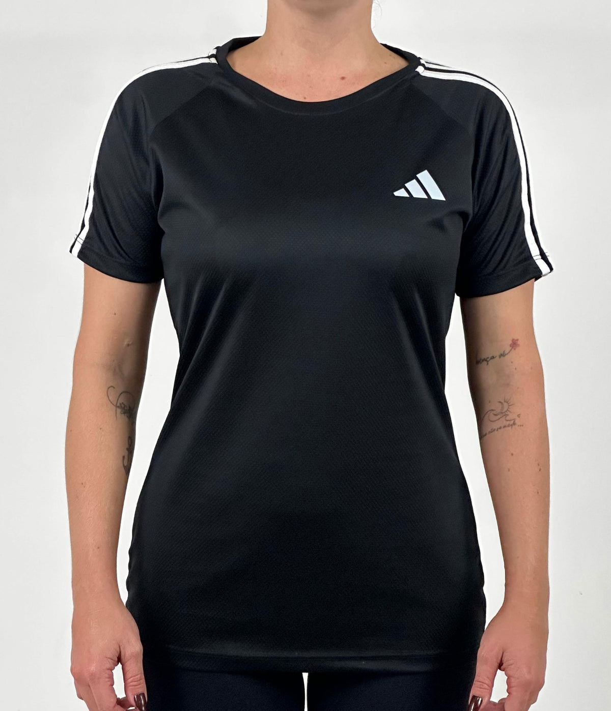 T-shirt Feminina Dry Fit Adidas III Listras Ombro