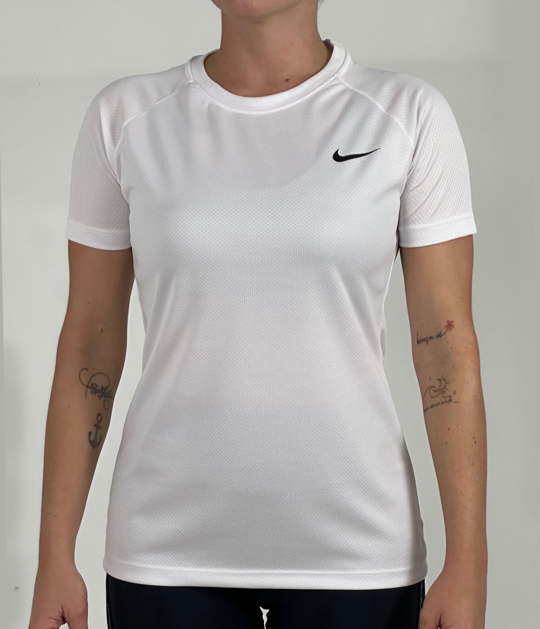 T-shirt Feminina Dry Fit Nike